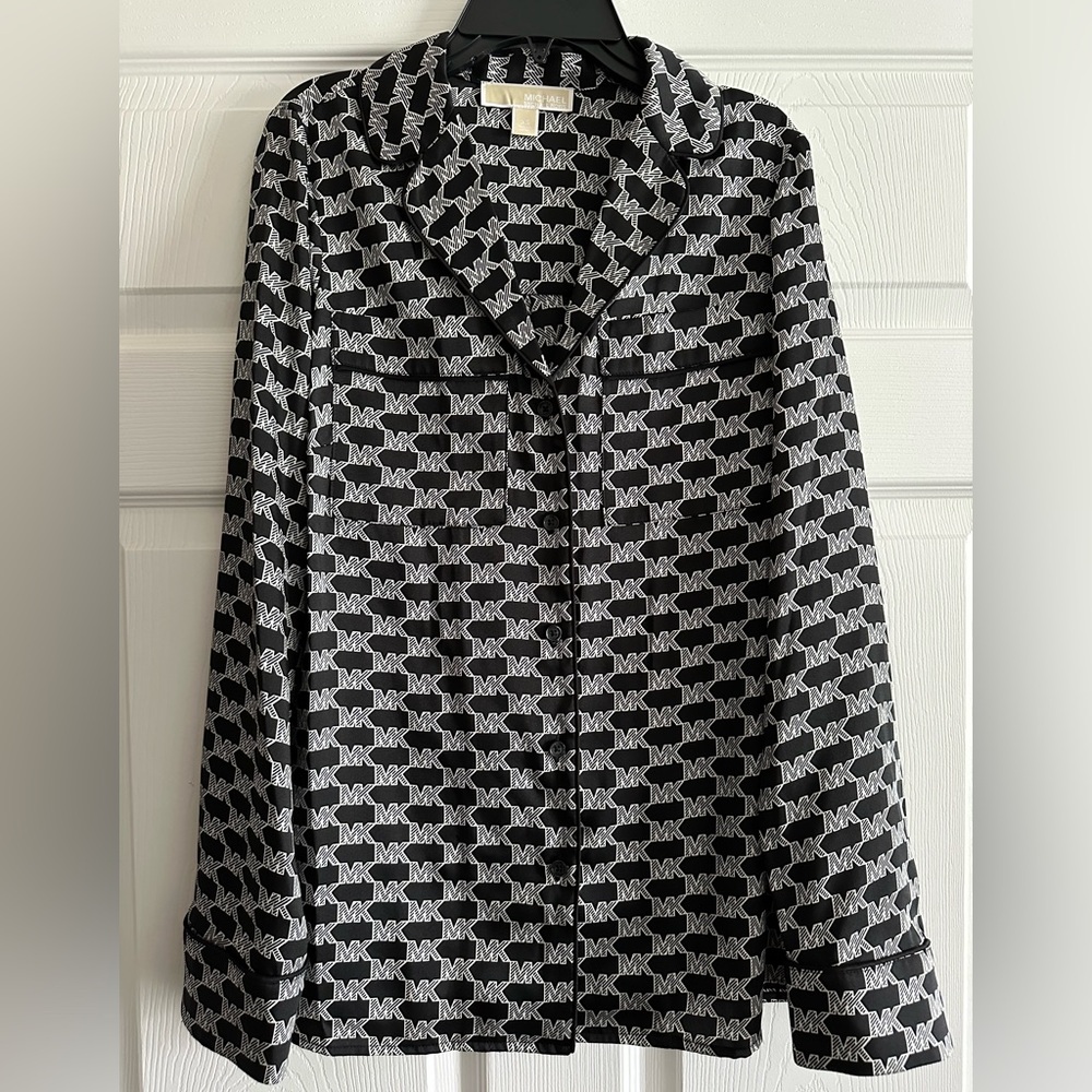 Michael Kors long Sleeved Button up Logo shirt